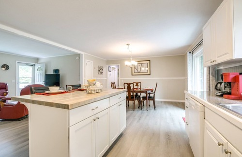 Sanford Casa | Charming Sanford Hideaway Home w/ Large Yard