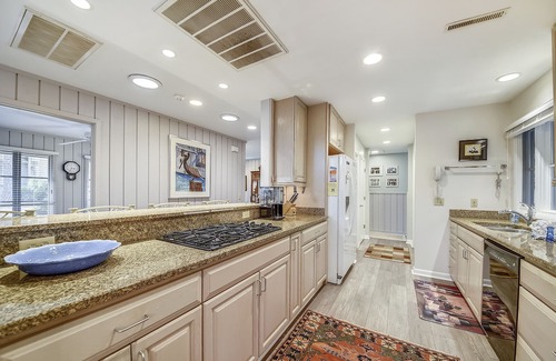 Oceanside Casa | Charming Sea Pines Retreat – 4th Row from the Beach with EV Charger
