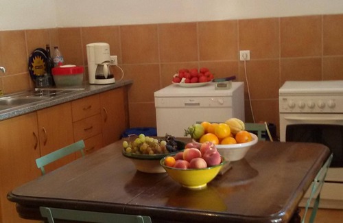 Paco Casa | Encantadora villa de estilo portugués de una sola planta con piscina privada