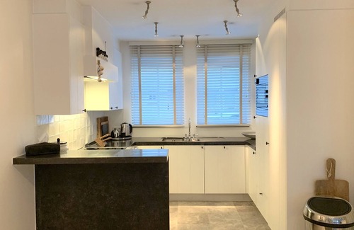 Duinbergen Casa | Charming Spacious Townhouse in Duinbergen