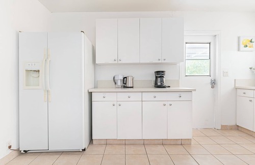 South San Gabriel Casa | Charming Spacious Home - Modern Comforts, Prime Location