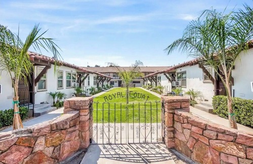 Downtown Apartamento | Charming studio with WiFi and AC in enchanting downtown Fresno.