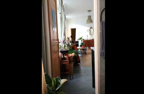 Lower Town Apartamento | Charming Suite Apartment at Brussels Centre