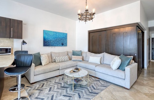 Libertad Apartamento | Charming & sunlit condo with pool & balcony - near golf, beaches, & nightlife