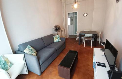 Vernier Apartamento | Charming T2 apartment in Nice city center
