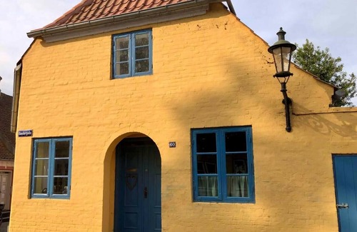 Ærø Municipality Casa | Charming townhome near beach and square