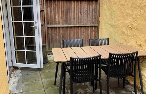 Ærø Municipality Casa | Charming townhome near beach and square