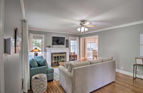 Tulsa Casa | Charming Tulsa Bungalow with Furnished Deck!