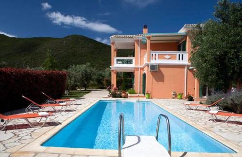 Evgiros Villa | Charming Villa in Lefkada with Private Pool