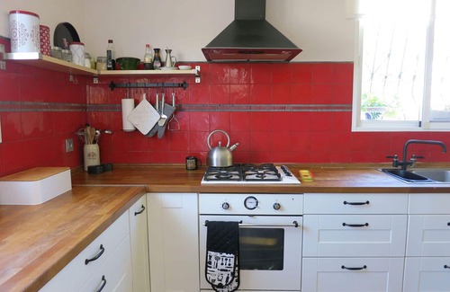 L'Eliana Villa | Encantadora Villa con piscina y jardín privados muy cerca de Valencia.