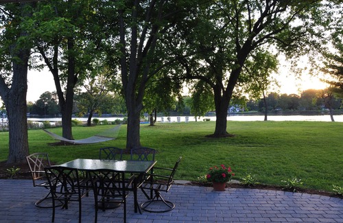 Royal Oak Cabaña | Waterfront Cottage con Encanto Fuera de St. Michaels cerca de los robles