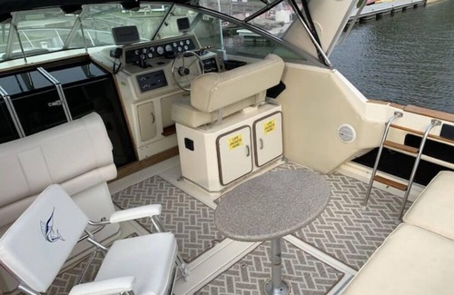 Catskill Alquiler De Eote | Charming Yacht on Catskill Creek