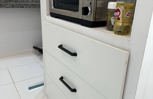 Belem Apartamento | Charmoso apartamento com uma suíte confortável, cozinha completa, wifi e ar