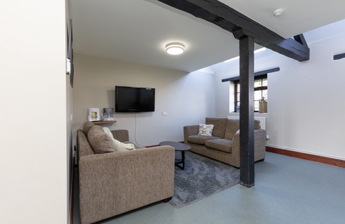 Charney Bassett Casa | Charney Manor