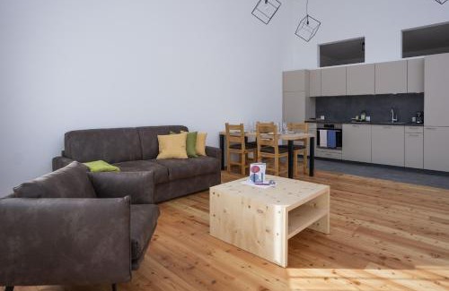 Santa Maria Val Muestair Apartamento | Chasa Helvetia Quatter