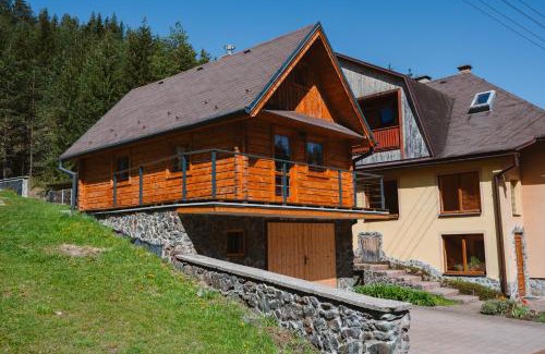 Vernar Chalet De Esquí | Chata JÚLIA