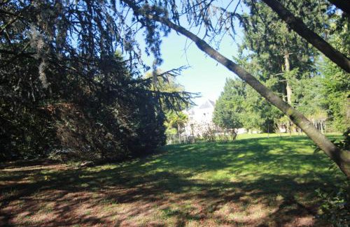 Fleurie Casa | Chateau de la Chapelle des Bois