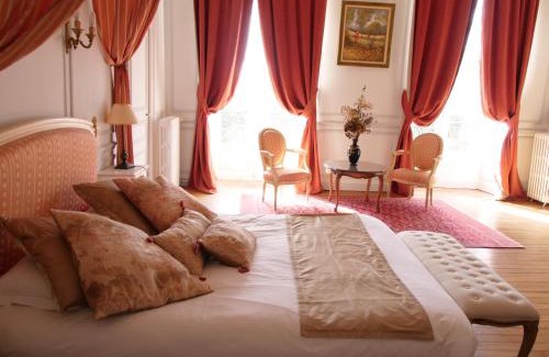 Le Chatellier Cama Y Desayuno | Chateau de la Foltière