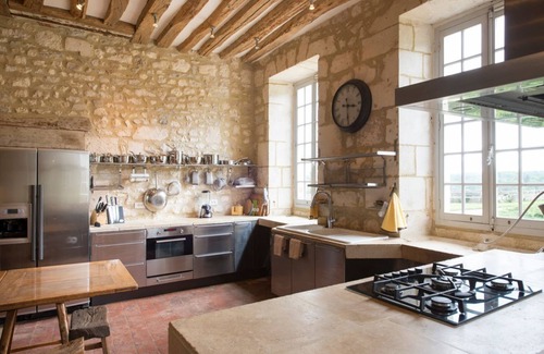 Mailly-le-Chateau Otro | Chateau Des Siecles And Annexe