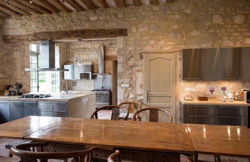 Mailly-le-Chateau Otro | Chateau Des Siecles And Annexe