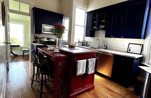 Inner Mission Apartamento | Chateau Esme the Hosted Experience