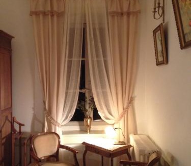 Corbelin Cama Y Desayuno | Chateau-Gaillard