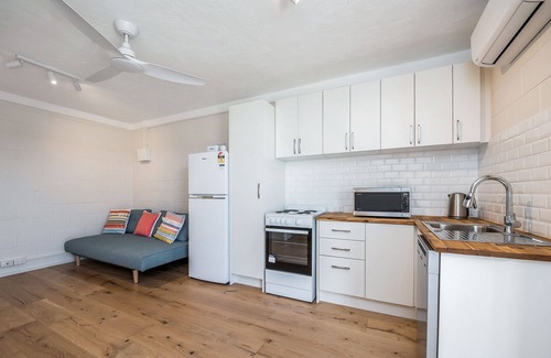 Lancelin Apartamento | Chateau McNally - In the heart of Lancelin