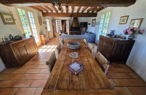 Verneuil d'Avre et d'Iton Villa | Chaumière entre rivière & champs, piscine privée