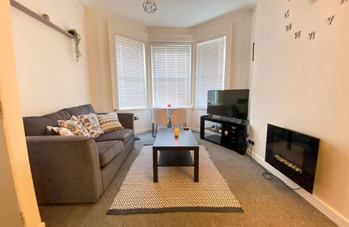 Bangor Apartamento | Cheap & Cheerful Apartment Near Bangor Marina