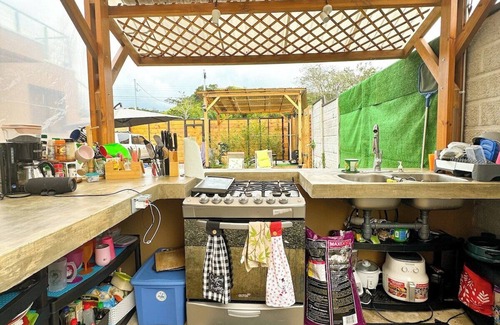 Jacó Casa | Cheap Hotel in Jaco Kitchen+Pool+Gym+Pickleball