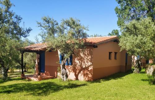 Hervas Apartamento | Checkout 20h-Aldea Vetonia Alojamientos con Encanto- Mascotas Aceptadas-Chiquipark 2 plantas cubierto-Info y dudas 618-95-92-51 - A 1 min de Hervás- Carga eléctrica coches gratis