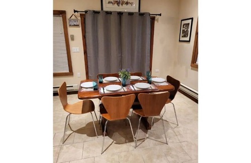 Lanesville Casa | Cheerful 4-bedroom home perfectly located