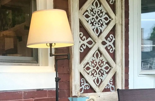 Bellefonte Casa | Cheerful 5 Bedroom Home in Historic Town