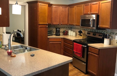 Citrus Park Casa | Cheerful, family friendly home