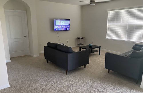 Cypress Gardens Casa | Cheerful New Construction Home