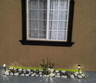 Portmore Casa | Cheerful two bedroom home close to mall and Hellshire beach