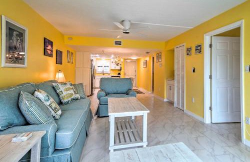 Iona Apartamento | Cheery Condo with Pool Access 3 Miles to Beach!