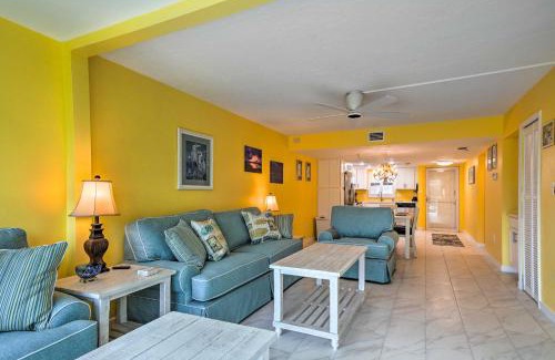 Iona Apartamento | Cheery Condo with Pool Access 3 Miles to Beach!