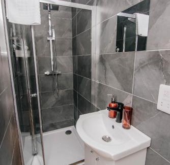 Doncaster Apartamento | CHEQUER block of apartments
