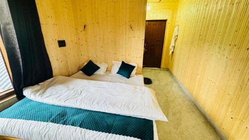 Chakrata Complejo | Cherna Danda Resort