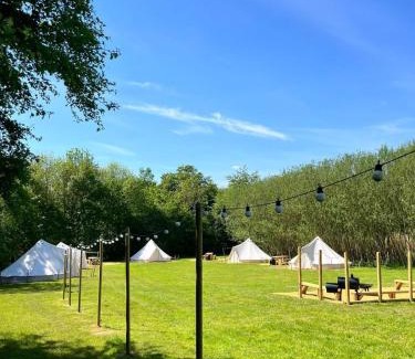 Cutnall Green Casa | Cherry Bell Tent