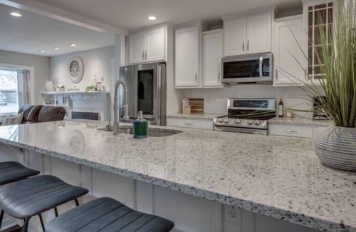 Mount Pleasant Casa | Cherry Street Retreat