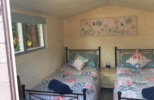 Abergavenny Cama Y Desayuno | Cherryberry Lodges