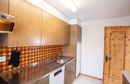 Zuoz Apartamento | Chesa Clüs 6 by Interhome