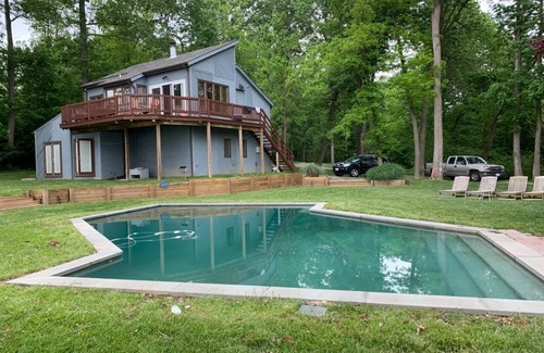 Magnolia Casa | Chesapeake Bay Estate; House and Guesthouse, Beach and Heated Pool
