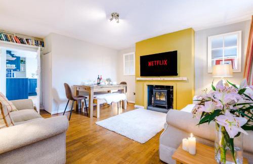 Cheshire West and Chester Casa | Cheshire Countryside, Delamere Forest, Family Retreat Rose Cottage