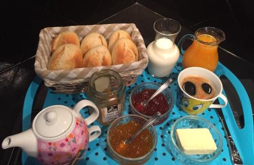 Penchard Cama Y Desayuno | chez christian&astrid Next to Disneyland Paris