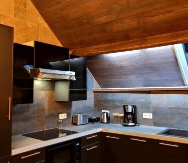 Ath Apartamento | Chez Claude appartement cozy climatisé pour 4 personnes tout confort
