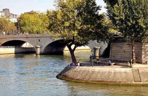 Arsenal Apartamento | Chez Gustave: CLIM Calm,Saint Paul Marais, 2Guests