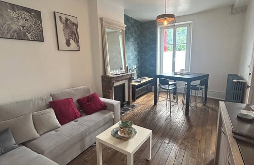 Chaumont Casa | Chez Léa : Magnifique maison au centre-ville